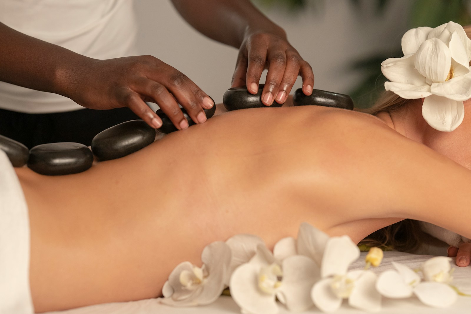 hot stone massage tilburg